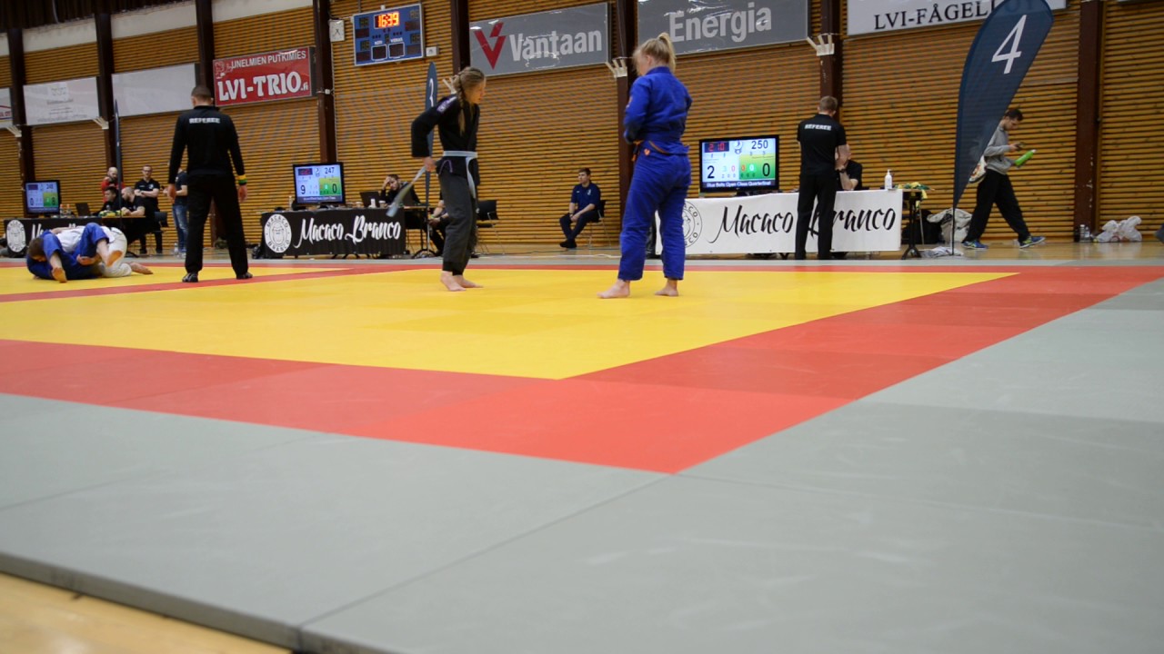 BJJ FINNISH OPEN 2017 Sinivöiset naiset avoin: Outi Karhuvaara vs Madeleine Danielsson