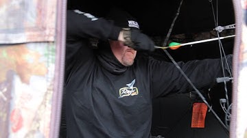 Build Bow Hunting Confidence Using Decoys - Deer Hunting Video Tips