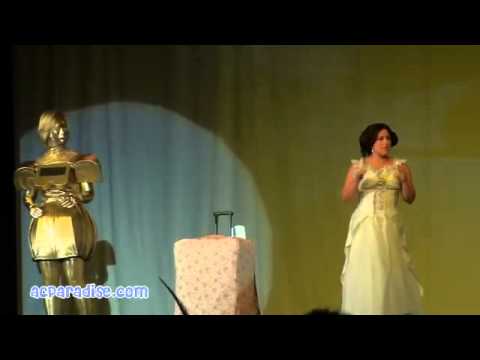 Video San Diego Comic Con 2011 - #15 Princess Vespa and Dot... - youtube