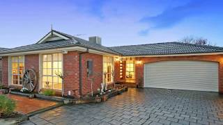 40 Mantung Crescent, Rowville