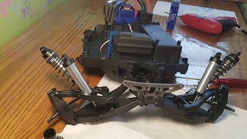 Traxxas unlimited desert racer how to build  the  front differential