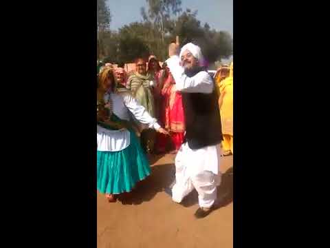 छन छन बोलै नू बोलै तेरी तागड़ी | New Desi Dance Couple | Tagdi || New Dance 2018