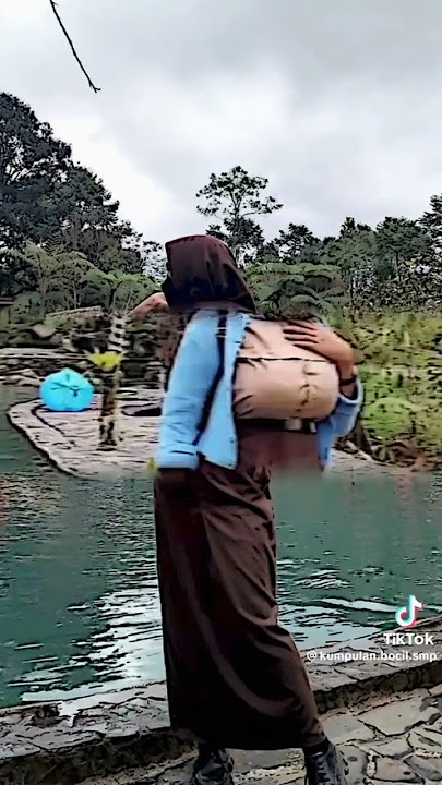 bocil SMP viral #goyangtiktok #meresahkan #tante #shortvideo