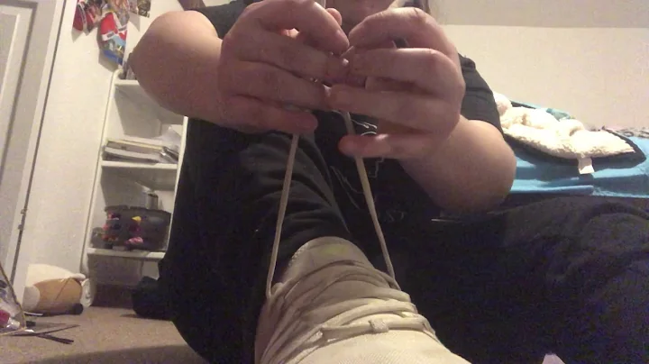 How to tie a shoe