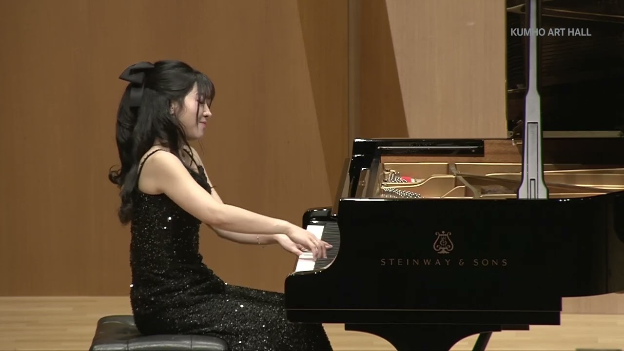 F.Schubert Piano Sonata No.20 in A Major D.959 , Seolhwa Kim - YouTube
