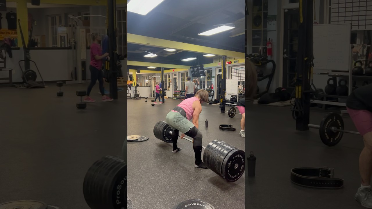 515 Sumo Deadlift Double: Cute Posterior Video