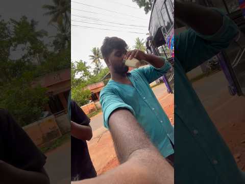 വണ്ടിയിൽ ഇത് പ്രതീക്ഷിച്ചില്ല😔❌😳Sharja shake making in colour vandi😳 #kerala_tourist_bus #food