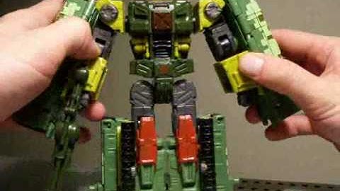 TF Universe 2.0 /Cybertron Overload Review