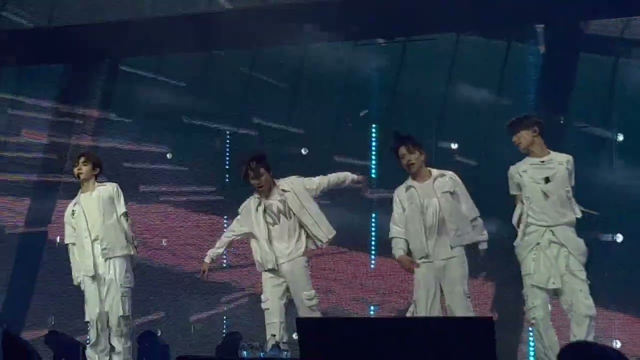 ENHYPEN - BLESSED-CURSED + GO BIG OR GO HOME (live in Fort Worth 10/6/22)