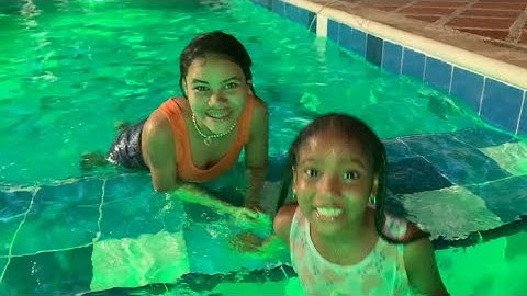 Por fin nos bañamos en nuestra piscina 🥰🌊