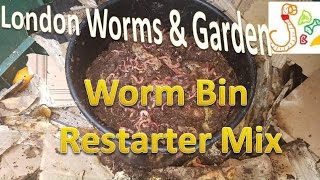 Worm Bin Starter Mix
Just a quick video to let Jacqueline know whats on the way to her :) Theres a mix of critters from the compost bin, plus cocoons, baby worms, juveniles and adult worms and theyre in the bedding theyre used to with some of the food scraps theyve been busy processing, so hopefully theyll arrive happy and healthy to their new home :) Worm Bin Starter Mix