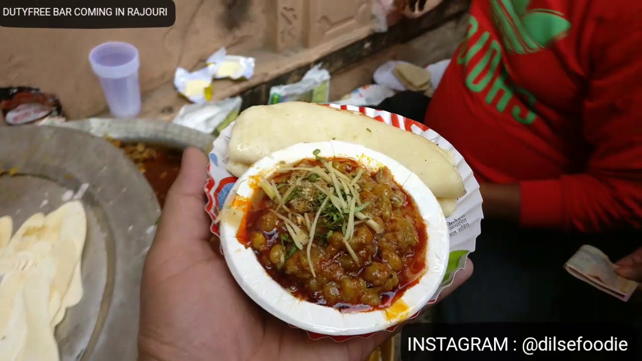 Lotan Ke Chole Kulche | Shyam Sweets Bedmi Aloo Puri | Old delhi | Karan Dua | Dilsefoodie Official