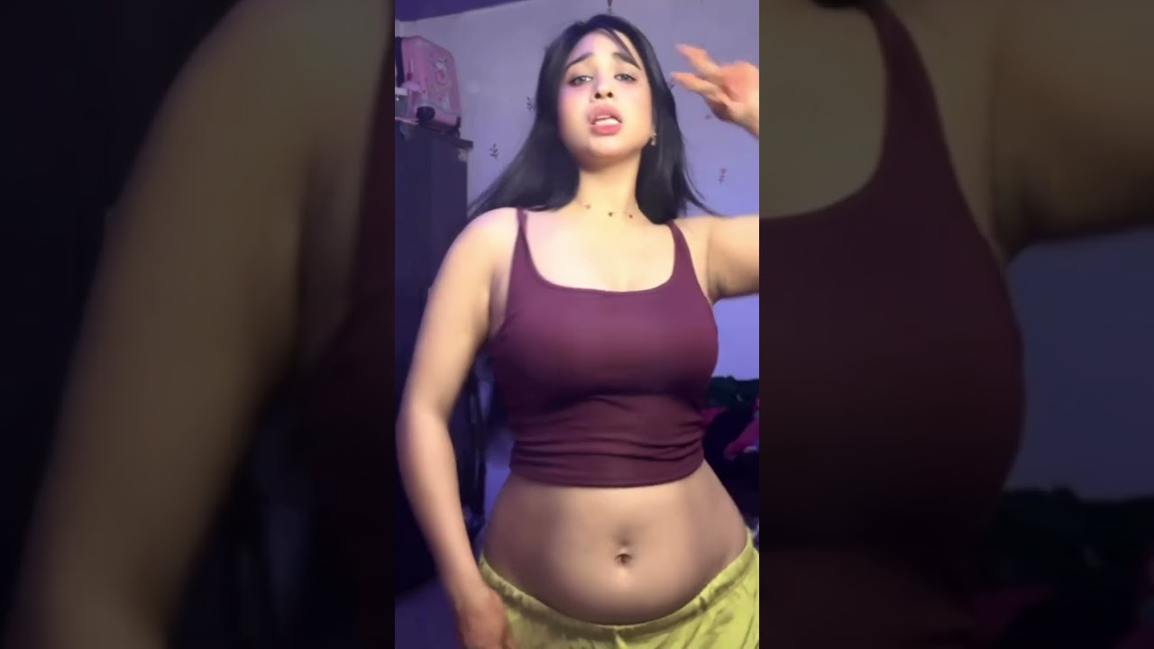 Sonia begum ki sexy batay 🔥 Nagin Dance , Urwa Khan Bollywood Dance Performance 