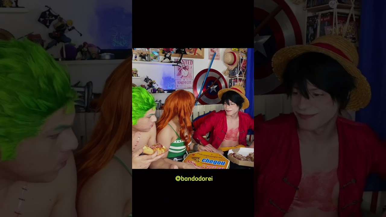Luffy, Nami e Zoro - One Piece cosplay _ Luffy ensinando a Comer Pizza #onepiececosplay #onepiece