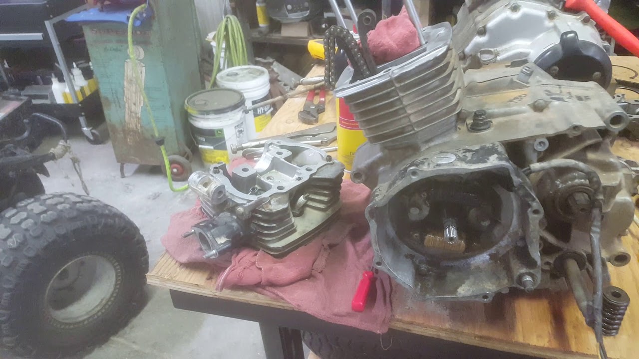 Assembling the 1982 atc 185 engine