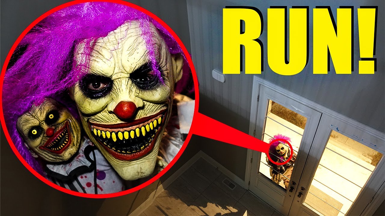 if you see MAMA CLOWN at your door on HALLOWEEN, RUN!! (SHE INVADED ...