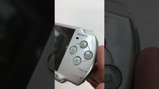 PSP2000 SILVER92