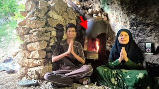 Homeless mom installs a wood stove in her magical cave 🔥