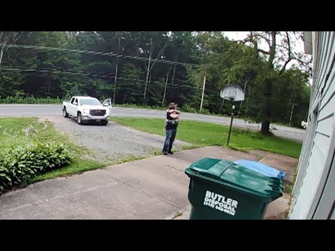 Adorable 8-Year-Old Boy Flags Down His Dad for Goodbye Hug