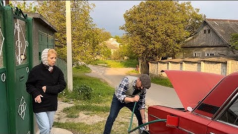 Când iti pune la pompa in rezervor mai mult decât încape 😂
