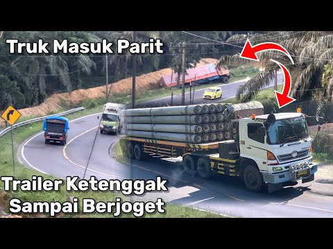 Trailer Ketenggak Sampai Berjoget.! 2 Hari Truk Masuk Parit