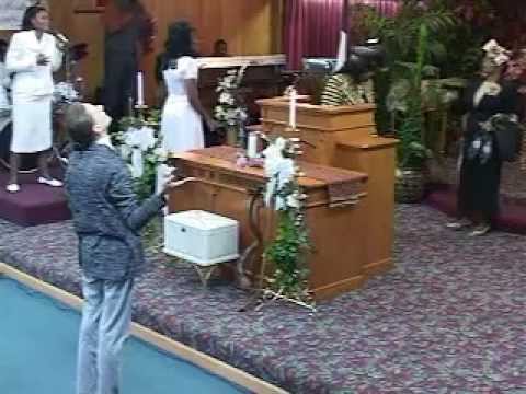 End of 2011 Revival - True Worship Service - Apost...
