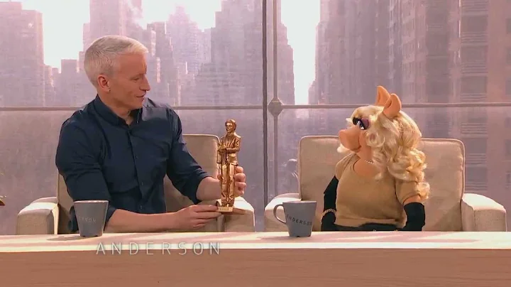 'Coopie' Presents Miss Piggy with First Anderson A...