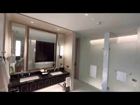 Sindhorn Kempinski Hotel Bangkok | Executive Club Room | room 502 | room tour.