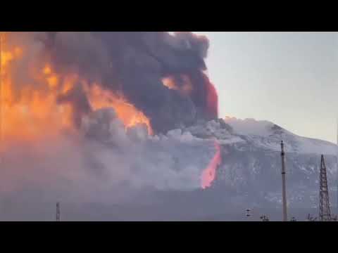การปะทุครั้งใหญ่ของ ภูเขาไฟ เอตนา  ซิซิลี  ประเทศอิตาลี (16-02-2564)