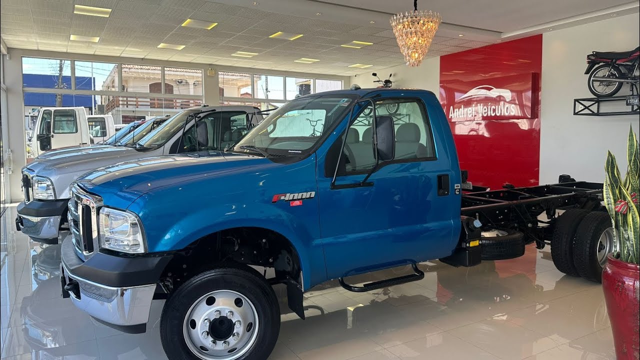 À VENDA! FORD F-4000 4X2 TURBO DIESEL RARIDADE APENAS 40.000 KM 2017, @andreiiveiculos 