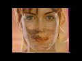Publicité 1995 Bio Danone La Fille à Poil Qui Flotte Dans Les Airs Publicité 1995 Bio Danone La Fille à Poil Qui Flotte Dans Les Airs