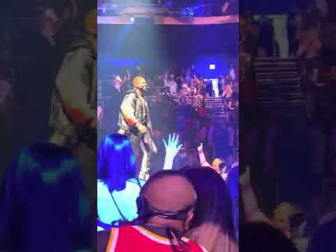 Live! Usher “My Boo” at Bday Concert 10/14/22