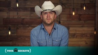 What's Justin Moore's Essential Tour Item? Find Out!