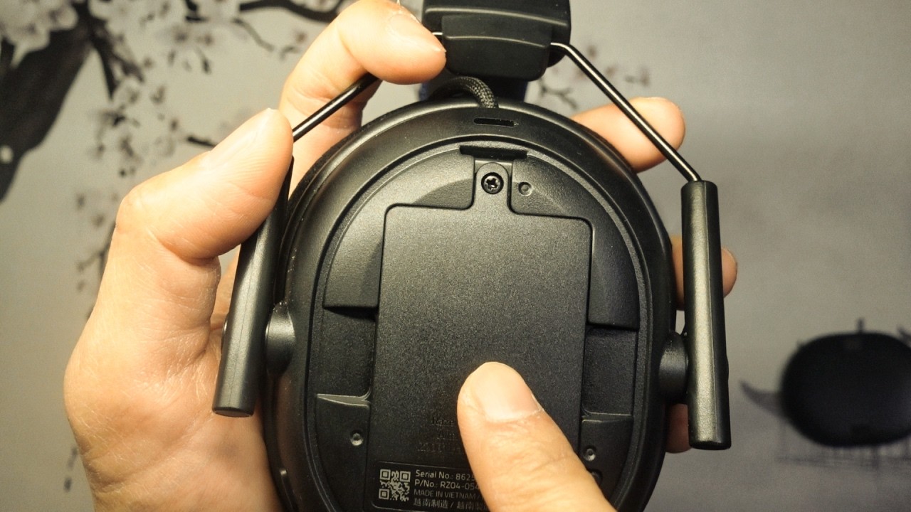 So Many FEATURES!!! Razer BlackShark V3 Pro Wireless Gaming Headset Review