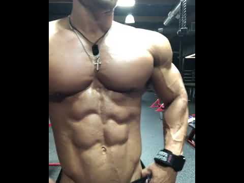 Jeremy Buendia - 4x Mr Olympia Men physique - smallest waist - Best ...