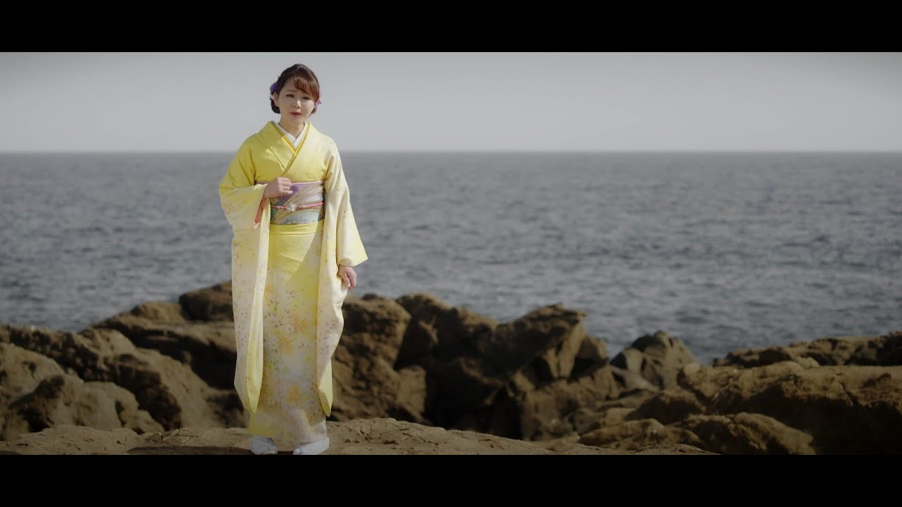 【MV】美里里美 / 雨の海峡(full ver.) bekijken op YouTube 【MV】美里里美 / 雨の海峡(full ver.) bekijken op YouTube