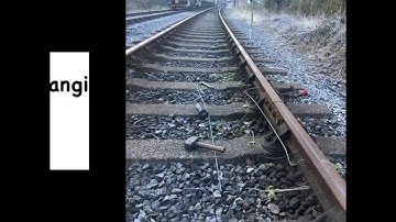Changing a broken track bond
