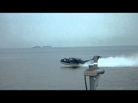 救難飛行艇　US-2　離水