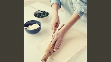 Tremendous Backdrops for Dinner Dates