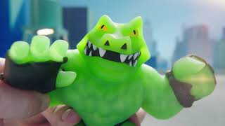 Goo Jit Zu Boneco Elástico que Estica Hulk Marvel Sunny na Tyzu Toys