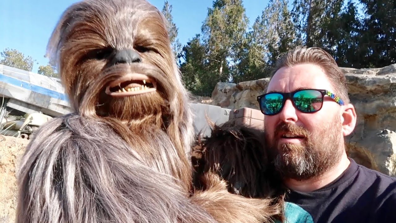 I Found 50+ Hidden Original Trilogy Secrets In Galaxy’s Edge - Disneyland Star Wars / Where To Look