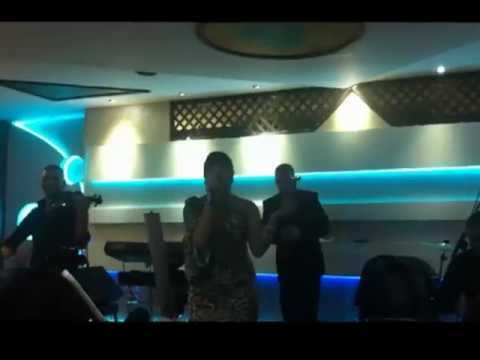 المتألقه ورد وديع شوفاني حفله رأس السنه 2013