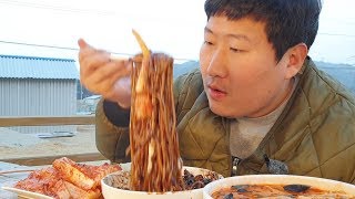 배달 번호를 누르게 만드는 간짜장,짬뽕 곱배기 먹방 (Jjajangmyeon & Jjamppong) 요리&먹방!! - Mukbang eating show