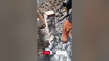 Quá nguy hiểm khi đập, cắt đầu cọc !