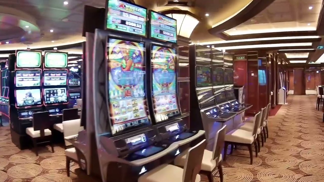 The Discovery Princess Casino - A Full Tour See the Machines and Games 