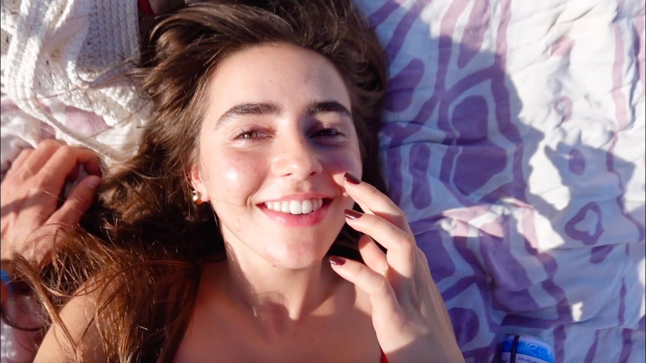 Flying to Hawaii... to visit my Crush