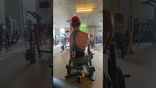Back workout with Ahsen Aksoy