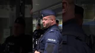 Rektor Zablokowany! Policyjna Twierdza Wokół Akademii Sprawiedliwości