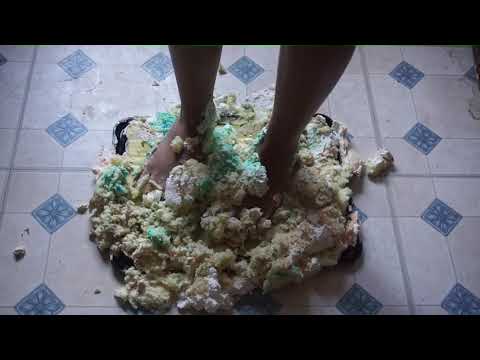 ASMR Cake Smash!