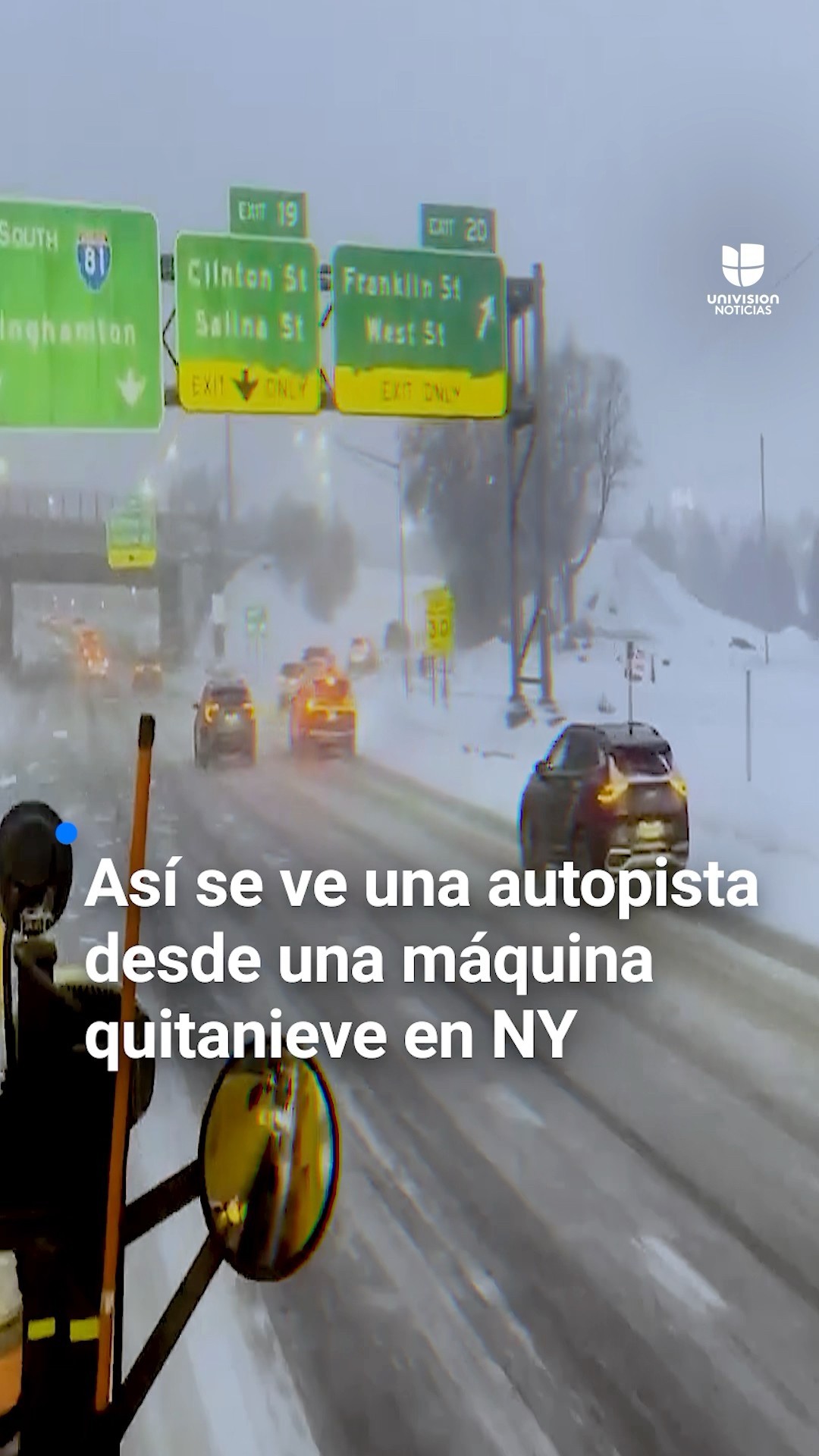 Así se ve una autopista desde una máquina quitanieve en Nueva York